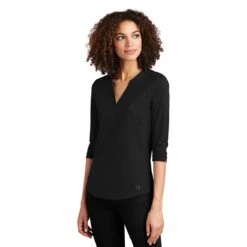 OGIO Women's Blacktop Jewel Henley -Sportswear Shop LOG104 Blacktop HTS