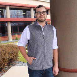 Zusa Men's Light Grey Heather Midtown Fleece Vest -Sportswear Shop MMidtownVest lifestyle 1024x1024 05d34885 2702 440a b595 502f00fbe86b